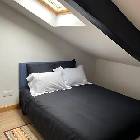Les Grozilles Bed and breakfast Feuillade