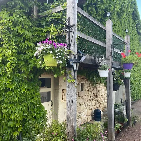 Les Grozilles
