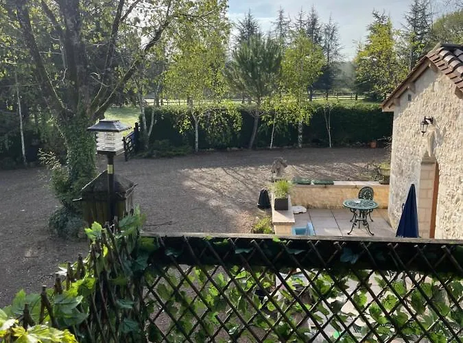 Alojamento de Acomodação e Pequeno-almoço Les Grozilles