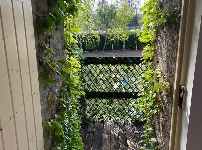 Alojamento de Acomodação e Pequeno-almoço Les Grozilles